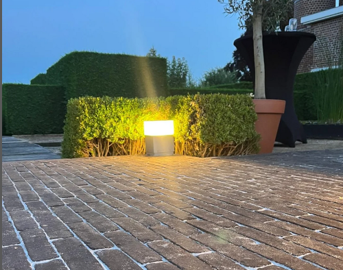  Oprit bestraten met betonklinkers Wevelgem, West-Vlaanderen